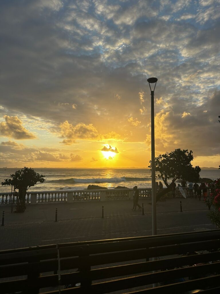 02-Luciana Machado - A cada por do sol